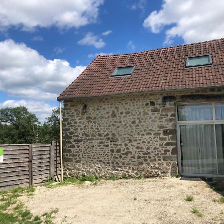 Gite De Charme Les Trois Chenes Augeres Exterior foto
